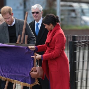 Le prince Harry, duc de Sussex, et Meghan Markle, duchesse de Sussex, sont en visite à Birkenhead le 14 janvier 2019.