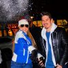 Mariah Carey jette des boules de neige avec son petit ami Bryan Tanaka sur les photographes à Aspen Le 22 décembre 2018