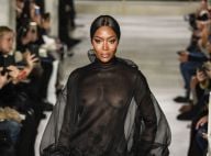 Fashion Week : Naomi Campbell, canon en transparence devant Courtney Love
