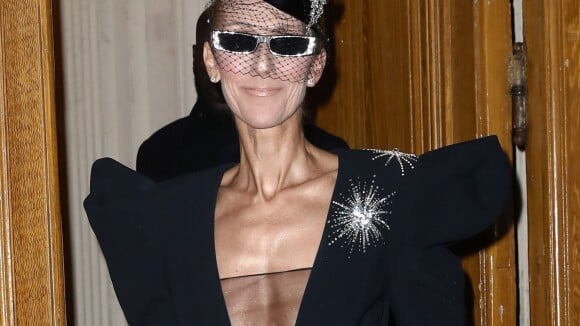 Céline Dion à Paris : Look audacieux et décolleté transparent aux Folies Bergère