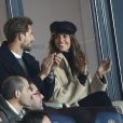 Kevin Trapp et sa fiancée Izabel Goulart dans les tribunes du Parc des Princes lors du match de football de ligue 1 opposant le Paris Saint-Germain (PSG) au Stade rennais FC à Paris, le 27 janvier 2019. Le PSG a gagné 4-1.