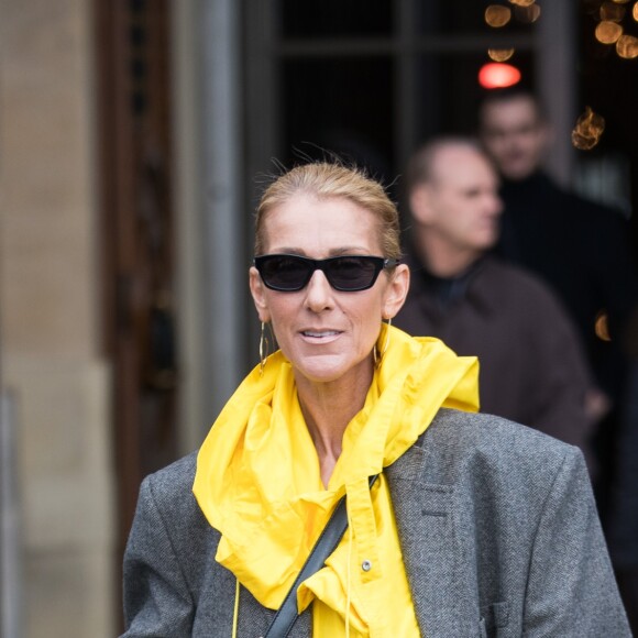 Céline Dion quitte l'hôtel de Crillon à Paris le 29 janvier 2019.
