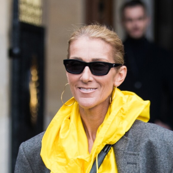 Céline Dion quitte l'hôtel de Crillon à Paris le 29 janvier 2019.