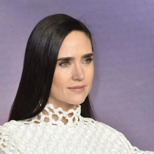 Jennifer Connelly, entièrement habillée en Louis Vuitton à l'avant-première de "Alita: Battle Angel" à Londres, le 31 janvier 2019.