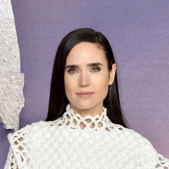 Jennifer Connelly, entièrement habillée en Louis Vuitton à l'avant-première de "Alita: Battle Angel" à Londres, le 31 janvier 2019.