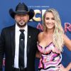 Jason Aldean et sa compagne Brittany Kerr - 53ème cérémonie des "Academy of Country Music Awards" à la MGM Grand Garden Arena à Las Vegas, le 15 avril 2018.