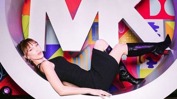 Bella Hadid : Irrésistible, elle lance la Fashion Week de New York
