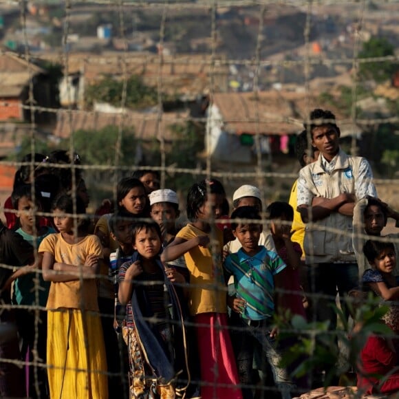 Angelina Jolie parle lors d'une conférence de presse de l'UNHCR au Bangladesh le 5 février 2019