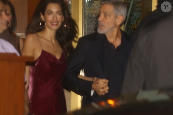 George Clooney et sa femme Amal Clooney - Les célébrités quittent la soirée du 50ème anniversaire de Jennifer Aniston au Sunset Towers Hotel à West Hollywood, son ex compagnon B. Pitt était invité à la soirée le 9 février, 2019