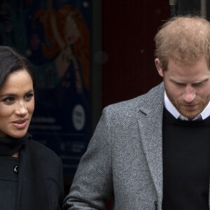 Le prince Harry, duc de Sussex, et Meghan Markle, duchesse de Sussex, enceinte, visitent le théâtre Bristol Old Vic. à Bristol le 1er février, 2019