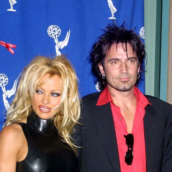 Pamela Anderson et Tommy Lee à Hollywood le 2 avril 2001.