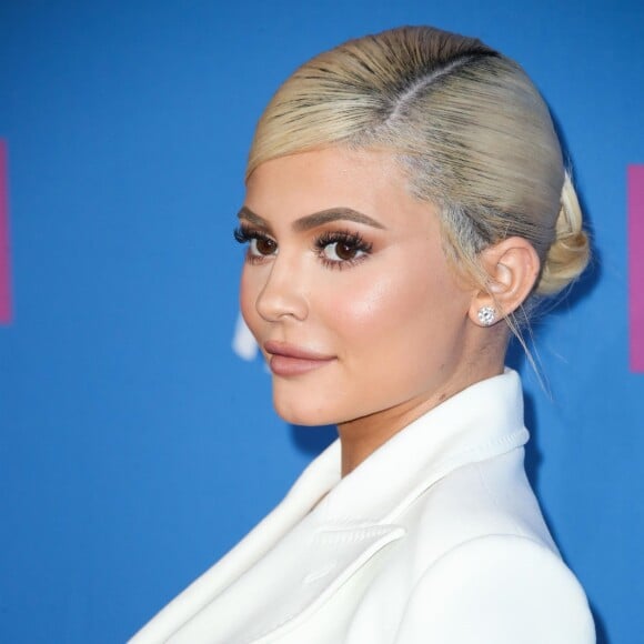 Kylie Jenner lors du photocall de la cérémonie des MTV Video Music Awards à New York le 20 août 2018.