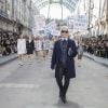 Karl Lagerfeld - Défilé "Chanel" collection prêt-à-porter printemps-été 2015 lors de la fashion week au Grand Palais à Paris le 30 septembre 2014.