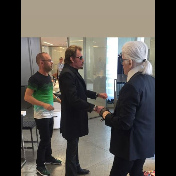 Laeticia Hallyday rend hommage à Karl Lagerfeld, sur Twitter et Instagram, le 19 février 2019.