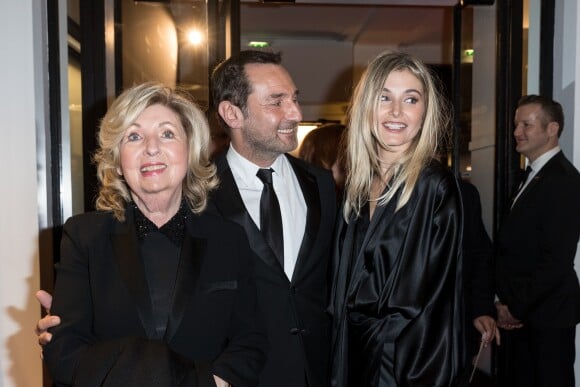 Gilles Lellouche, sa mère et sa compagne Alizée Guinochet - Arrivées à la 44ème cérémonie des César à la salle Pleyel à Paris. Le 22 février 2019 © Borde-Jacovides / Bestimage