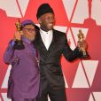 Spike Lee (Oscar du meilleur scénario adapté pour le film "BlacKkKlansman : J'ai infiltré le Ku Klux Klan"), Mahershala Ali (Oscar du meilleur acteur dans un second rôle pour le film "Green Book : Sur les routes du sud") - Pressroom de la 91ème cérémonie des Oscars 2019 au théâtre Dolby à Los Angeles, le 24 février 2019.
