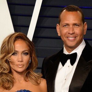 Jennifer Lopez et son compagnon Alex Rodriguez à la soirée Vanity Fair Oscar Party à Los Angeles, le 24 février 2019