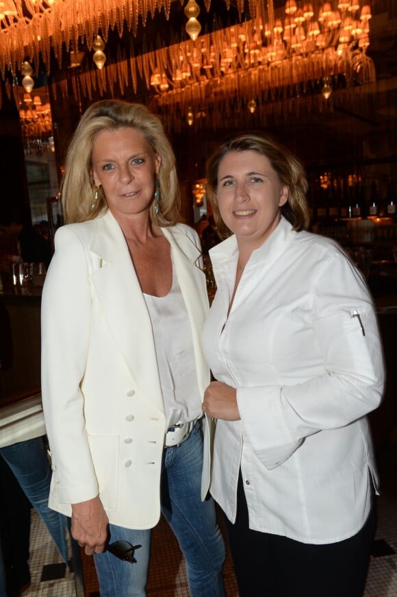 Exclusif - Sabine de Gunzburg, Stéphanie Le Quellec (Chef Exécutif) - Soirée "White Party" au Prince de Galles à Paris le 24 juin 2015.