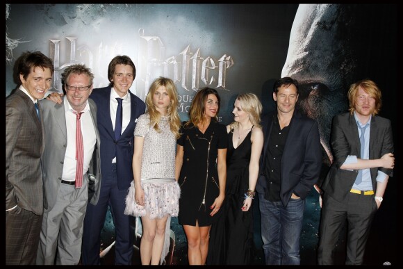 Une partie des acteurs du film "Harry Potter et les Reliques de la mort - Partie 2" à Paris, en 2011.