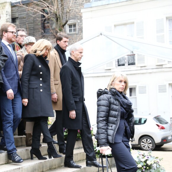 La première dame Brigitte Macron et Franck Riester, ministre de la Culture, lors des obsèques de Michel Legrand en la cathédrale orthodoxe Saint-Alexandre-Nevsky à Paris, le 1er février 2019.