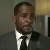 R. Kelly interviewé par Gayle King pour CBS - mars 2019. Le chanteur se défend d'être un prédateur sexuel dans cette première interview depuis la diffusion d'un documentaire à charge et de nouvelles poursuites en justice.