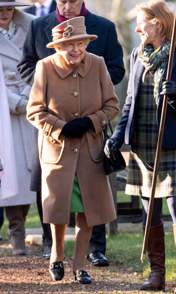 La reine Elisabeth II d'Angleterre se rend à l'église de Wolferton pour assister à la messe le 20 janvier 2019.