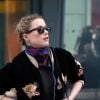 Exclusif - Amber Heard a l'air décontractée alors qu'elle arrive à Londres. Elle porte un bomber en velour noir brodé de tigres. La star d'Aquaman a récemment fait du bénévolat au Liban et en Syrie! Londres le 1er Mars 2019