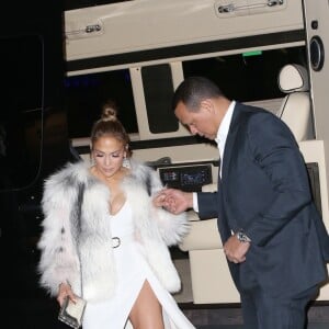 Jennifer Lopez et son compagnon Alex Rodriguez - Les célébrités arrivent à l'after party de la première de Second Act à New York, le 12 décembre 2018.