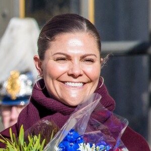 La princesse Victoria de Suède, accompagnée par son mari le prince Daniel et leurs enfants la princesse Estelle et le prince Oscar, a été fêtée par le public le 12 mars 2019 dans la cour intérieur du palais royal à Stockholm lors de la célébration de son prénom.