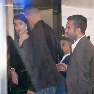Georgina Rodriguez et Cristiano Ronaldo Jr. - Cristiano Ronaldo ouvre une clinique de greffe de cheveux "Insparya Hair Clinic'" à Madrid, Espagne, le 18 mars 2019.
