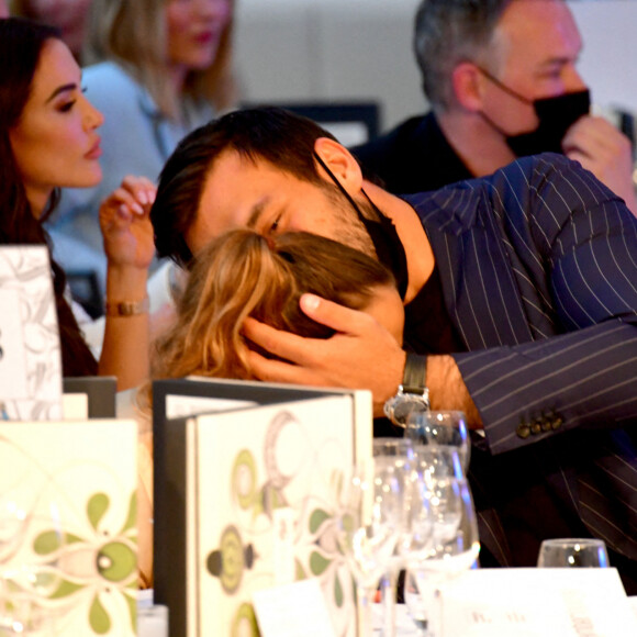 Pauline Ducruet et son compagnon Maxime Giaccardi - Soirée Amber Lounge 2021 Fashion Show au Grimaldi Forum pendant le 78ème Grand Prix de Monaco, le 21 mai 2021. Le groupe Amber a été fondé par S. Irvine. Malgré des restrictions de covid, l'équipe a travaillé sans relâche pour organiser un événement de mode dynamique et artistique. © Bruno Bebert/Bestimage  People during the Amber Lounge 2021 Fashion Show on May 21, 2021 in Monte-Carlo, Monaco. The Amber Lounge Fashion Show, made its return after a year and a half of enforced silence with partners Gulf Oil International and Oribe. Despite running under covid restrictions, the team worked endlessly to deliver a dynamic and artistic fashion event. 