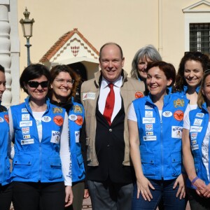 Le prince Albert II de Monaco a donné le départ de la 29ème édition du Rallye Aïcha des Gazelles catégorie E-Gazelle VINCI Immobilier sur la Place du Palais de Monaco le 16 mars 2019, quelques heures avant le départ officiel depuis la Promenade des Anglais à Nice. Le Rallye Aïcha des Gazelles du Maroc est le seul Rallye-Raid hors-piste 100% féminin au monde. © Bruno Bebert / Bestimage