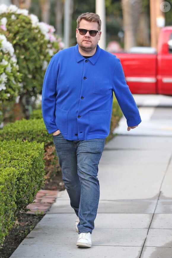 James Corden dans les rues de Los Angeles, le 22 mars 2019.