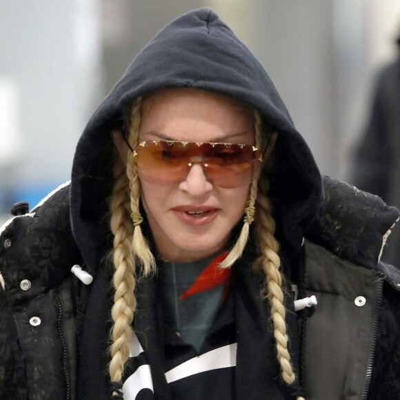 Exclusif - Madonna arrive à l'aéroport de JFK à New York, le 28 janvier 2019.