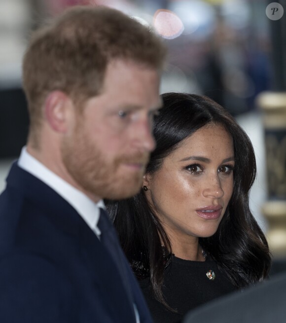 Meghan Markle, duchesse de Sussex lors de la signature du livre des condoléances à New Zealand House à Londres en hommage aux victimes de la tuerie de Christchurch. Londres, le 19 mars 2019.