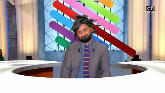 Cyril Hanouna parodie Yann Barthès et "Quotidien" le 1er avril 2019 dans "Touche pas à mon poste" sur C8.