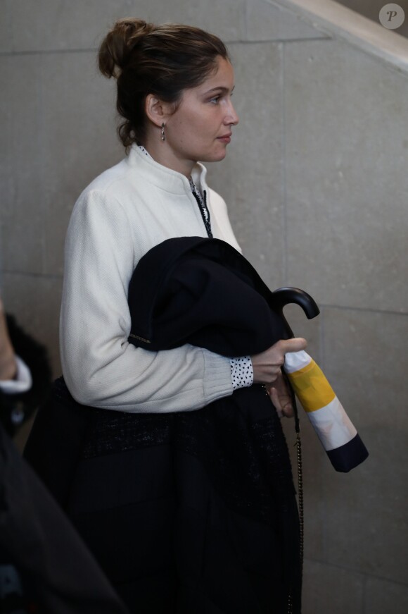 Laetitia Casta - Hommage à Agnès Varda à la Cinémathèque française avant ses obsèques au cimetière du Montparnasse à Paris le 2 avril 2019.