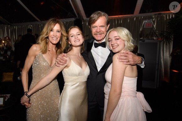 Felicity Huffman, son Mari William H. Macy et leurs filles Sofia Grace Macy et Georgia Grace Macy lors de la soirée de la 76ème cérémonie annuelle des Golden Globe Awards au Beverly Hilton Hotel à Los Angeles, Californie, Etats-Unis, le 6 janver 6, 2019. © HFPA/ZUMA Wire/Bestimage
