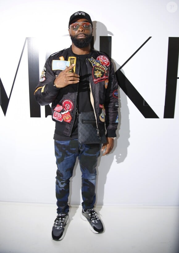 Exclusif - Le rappeur Kaaris (Okou Armand Gnakour) lors de la présentation de la collection MSKH (Pull en Pur Cachemire, tissés en Italie) pendant la Fashion Week prêt-à-porter automne-hiver 2019/2020 au show Room Xavier Lavergne à Paris, France, le 25 février 2019. © Marc Ausset-Lacroix/Bestimage