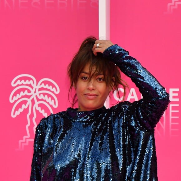 Amel Bent pour la série 'Kings' lors du photocall de la 5ème montée des marches de la 2ème édition du "Canneseries" au palais des Festivals à Cannes, France, le 9 avril 2019. © Bruno Bébert/Bestimage