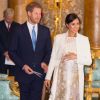 Le prince Harry, duc de Sussex, et Meghan Markle (enceinte), duchesse de Sussex - La famille royale d'Angleterre lors de la réception pour les 50 ans de l'investiture du prince de Galles au palais Buckingham à Londres. Le 5 mars 2019