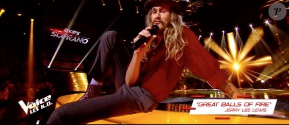 Maxime dans "The Voice 8" sur TF1, le 20 avril 2019.