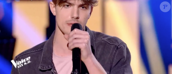 Alex dans "The Voice 8" sur TF1, le 20 avril 2019.