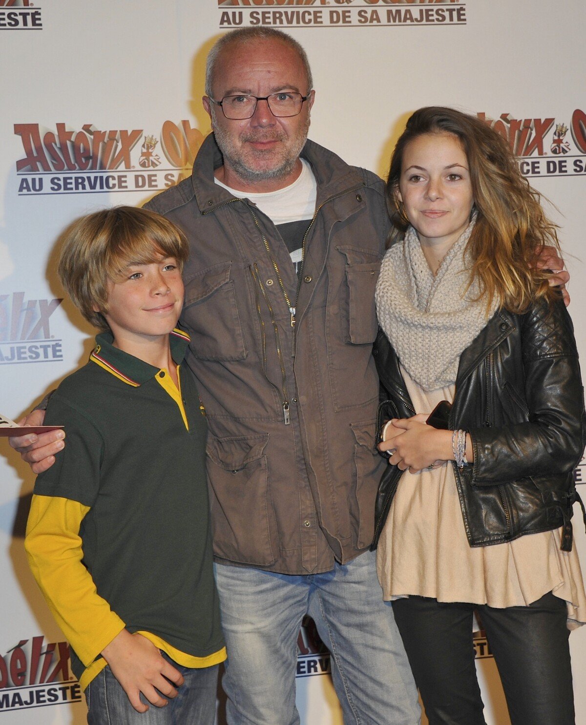 Photo : Olivier Baroux et ses enfants - Avant Premiere de "Asterix et Obelix: Au service de sa Majeste" au grand Rex a Paris le 30 Septembre 2012. - Purepeople