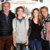 Olivier Baroux, sa fille Enya, sa femme Coralie et leur fils Boris - Avant-première du film "Les Nouvelles Aventures d'Aladin" au Grand Rex à Paris, le 6 octobre 2015.