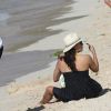 Eva Longoria, son mari José Baston et leur fils Santiago en vacances à la plage sur l'île de Saint-Barthélémy le 21 Avril 2019.