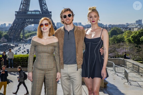 Jessica Chastain, Michael Fassbender et Sophie Turner au photocall de "X-Men: Dark Phoenix" sur l'esplanade du Trocadéro à Paris, le 26 avril 2019. © Olivier Borde/Bestimage