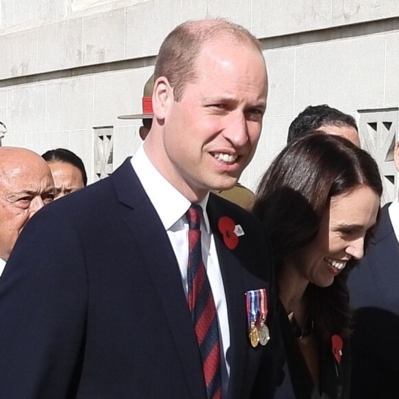 Le prince William a assisté au côté du Premier ministre néo-zélandais au service commémoratif de l'Anzac Day à Auckland en Nouvelle-Zélande le 24 avril 2019.