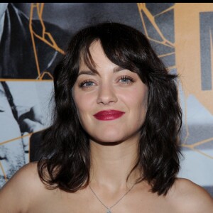 Marion Cotillard lors de l'avant-première du film Les Petits Mouchoirs à L'Arc le 14 octobre 2010 à Paris