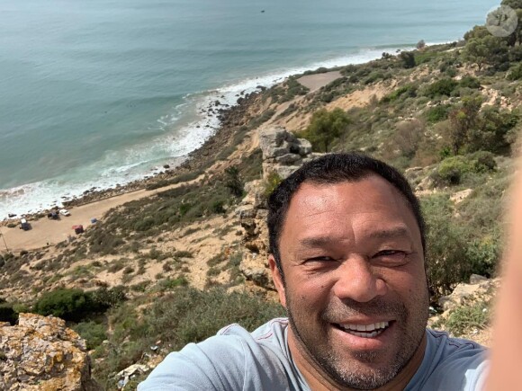 Sunny Garcia, photo Instagram du 28 février 2019. Le 29 avril 2019, la World Surf League a révélé que le surfeur hawaïen et ancien champion du monde (2000) se trouvait hospitalisé en soins intensifs.